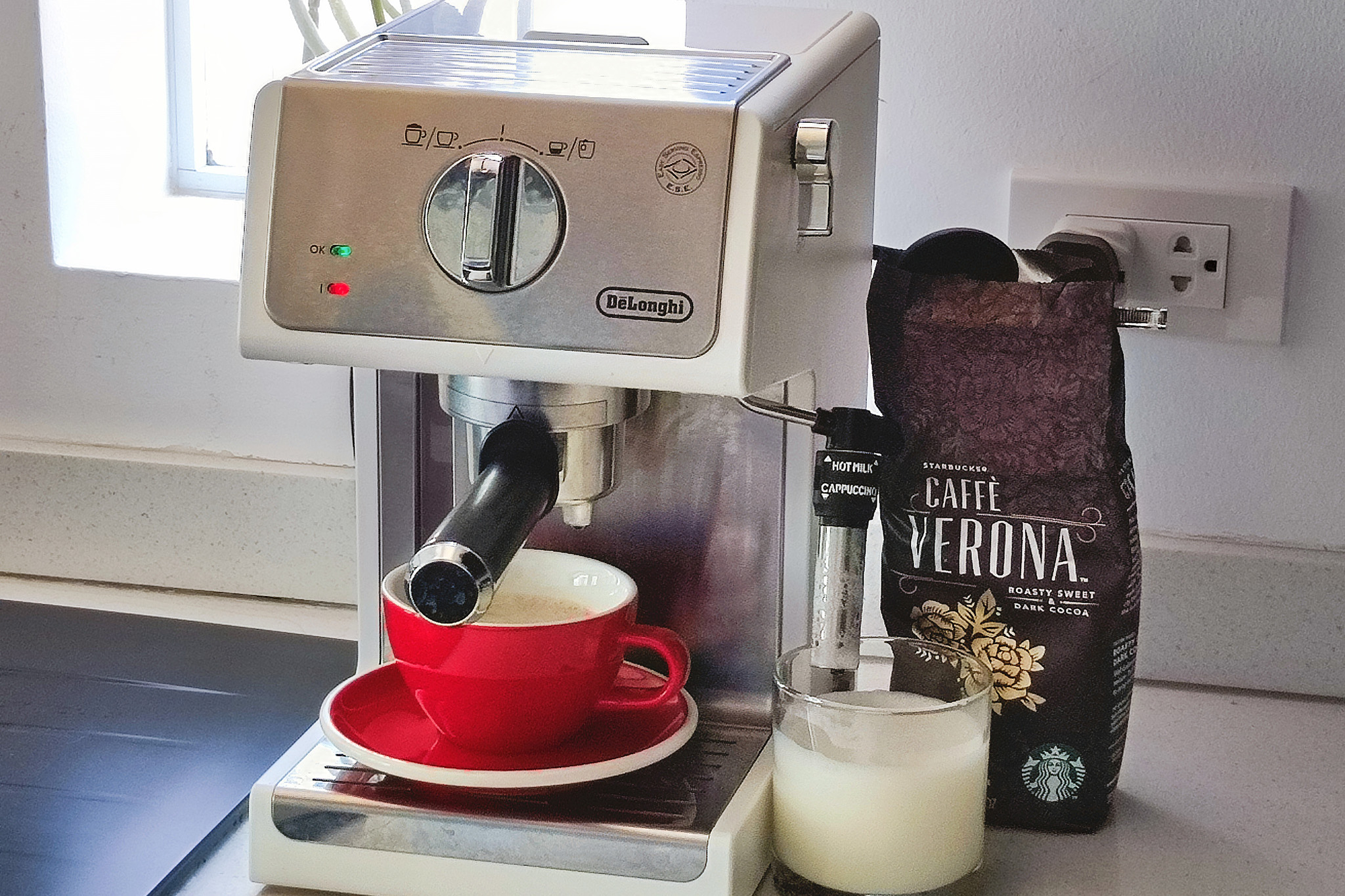 De'Longhi espresso machine in Boracay apartment
